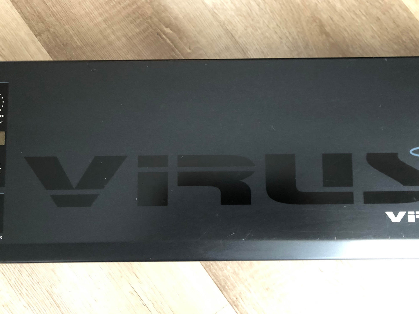OEM Access Virus KC Faceplate w/ Side Panels