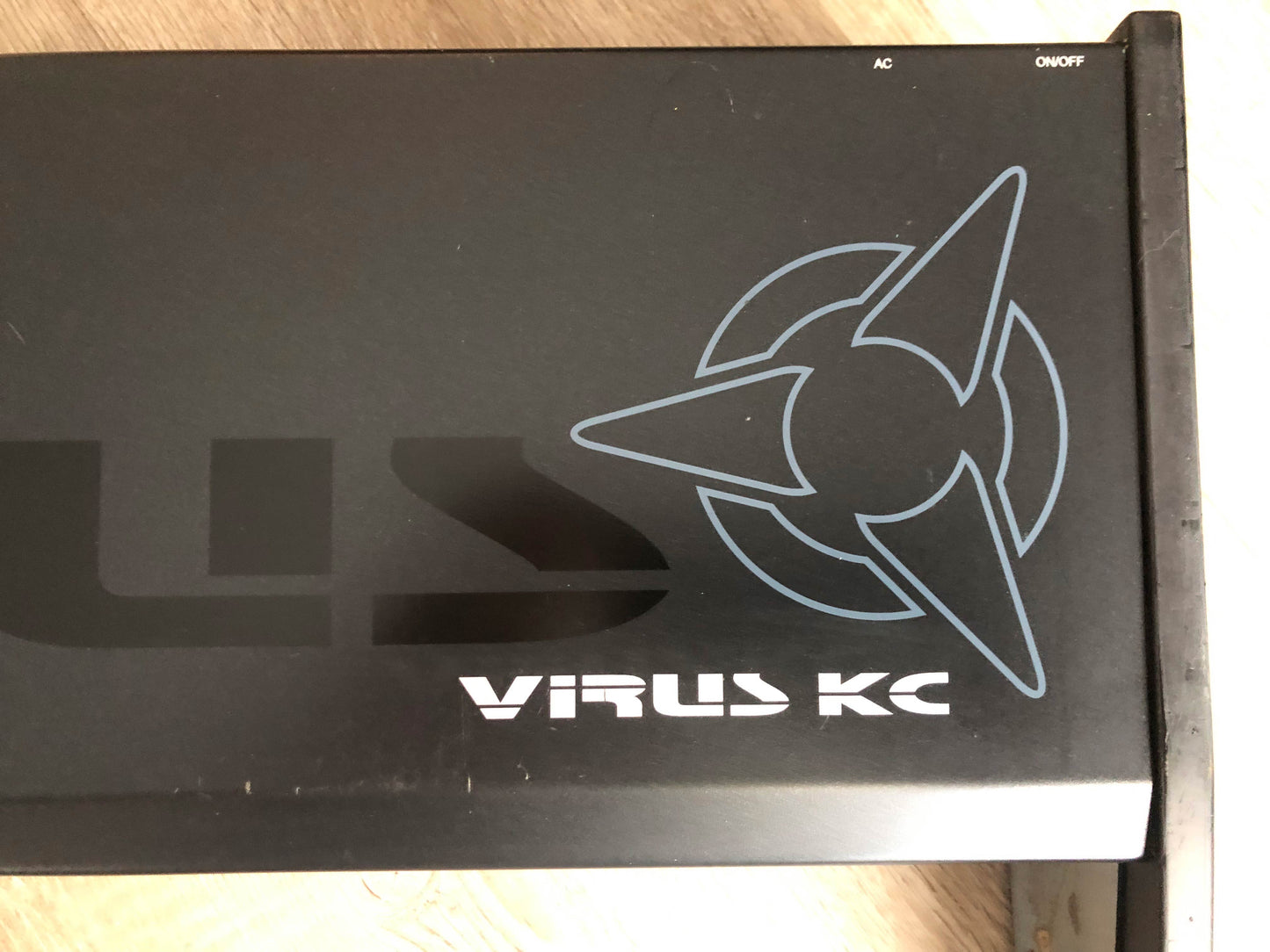 OEM Access Virus KC Faceplate w/ Side Panels