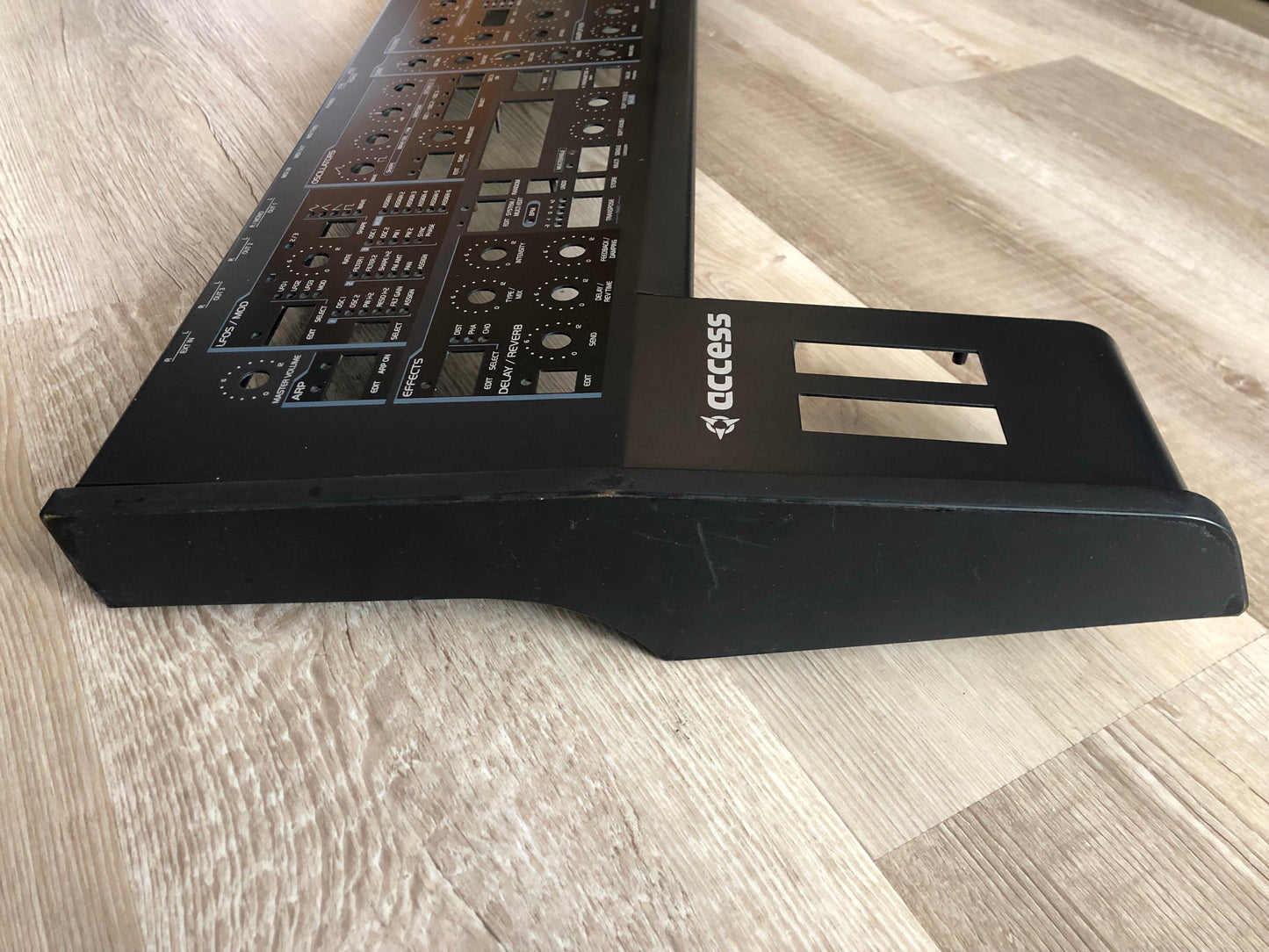 OEM Access Virus KC Faceplate w/ Side Panels