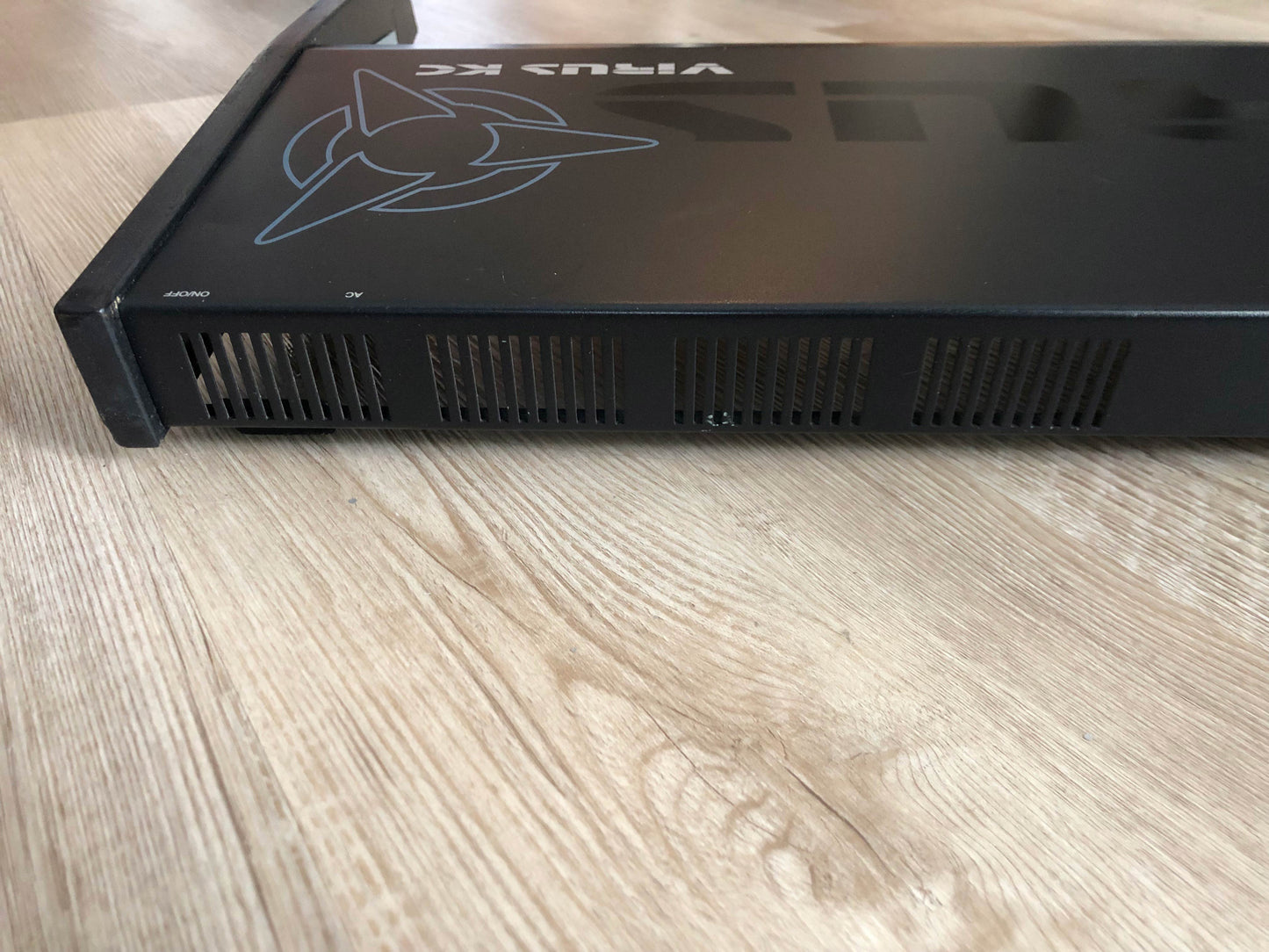 OEM Access Virus KC Faceplate w/ Side Panels