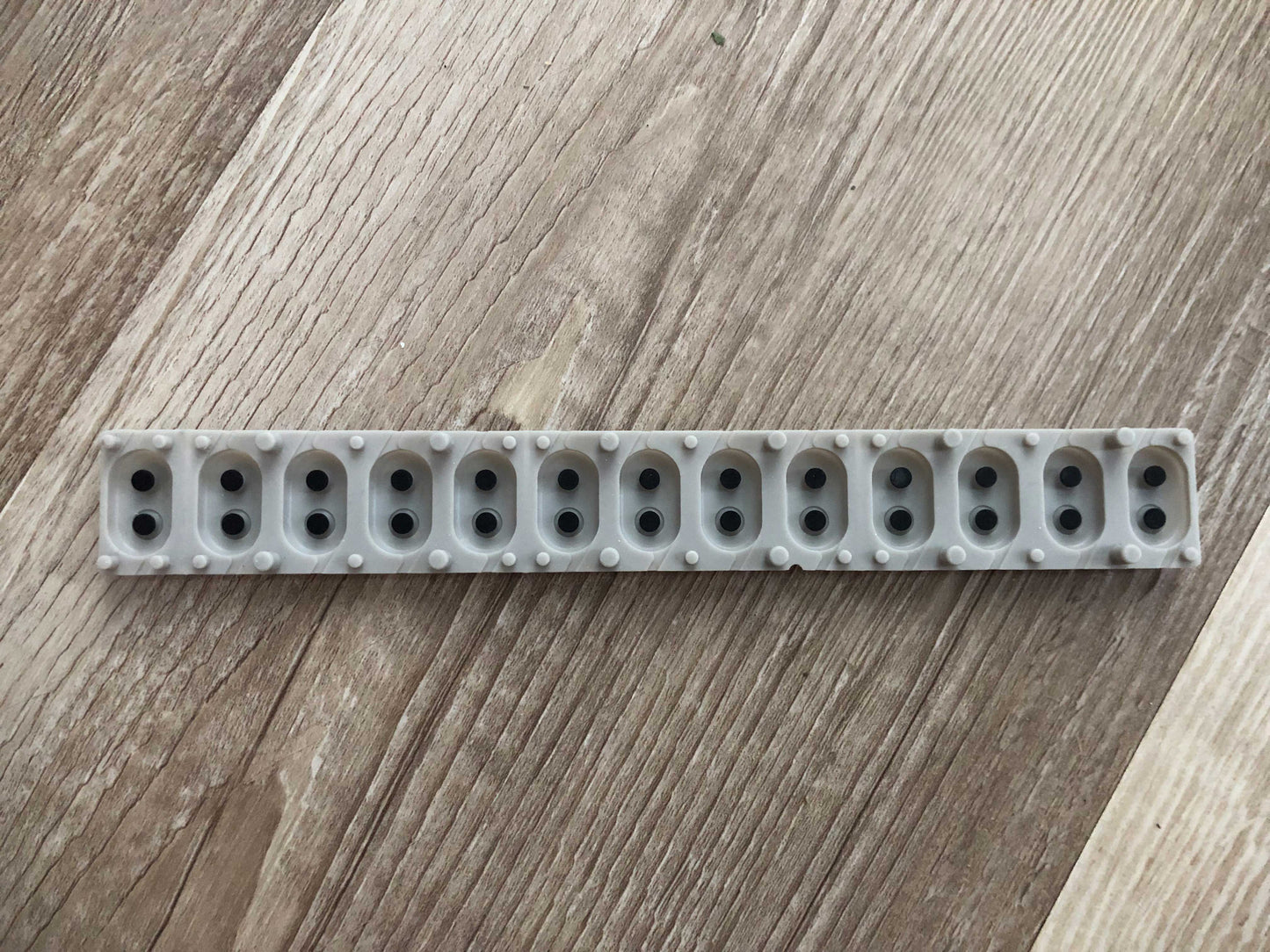Access Virus OEM Contact strip, 13-note, Indigo, Indigo 2, KC, TI, TI2
