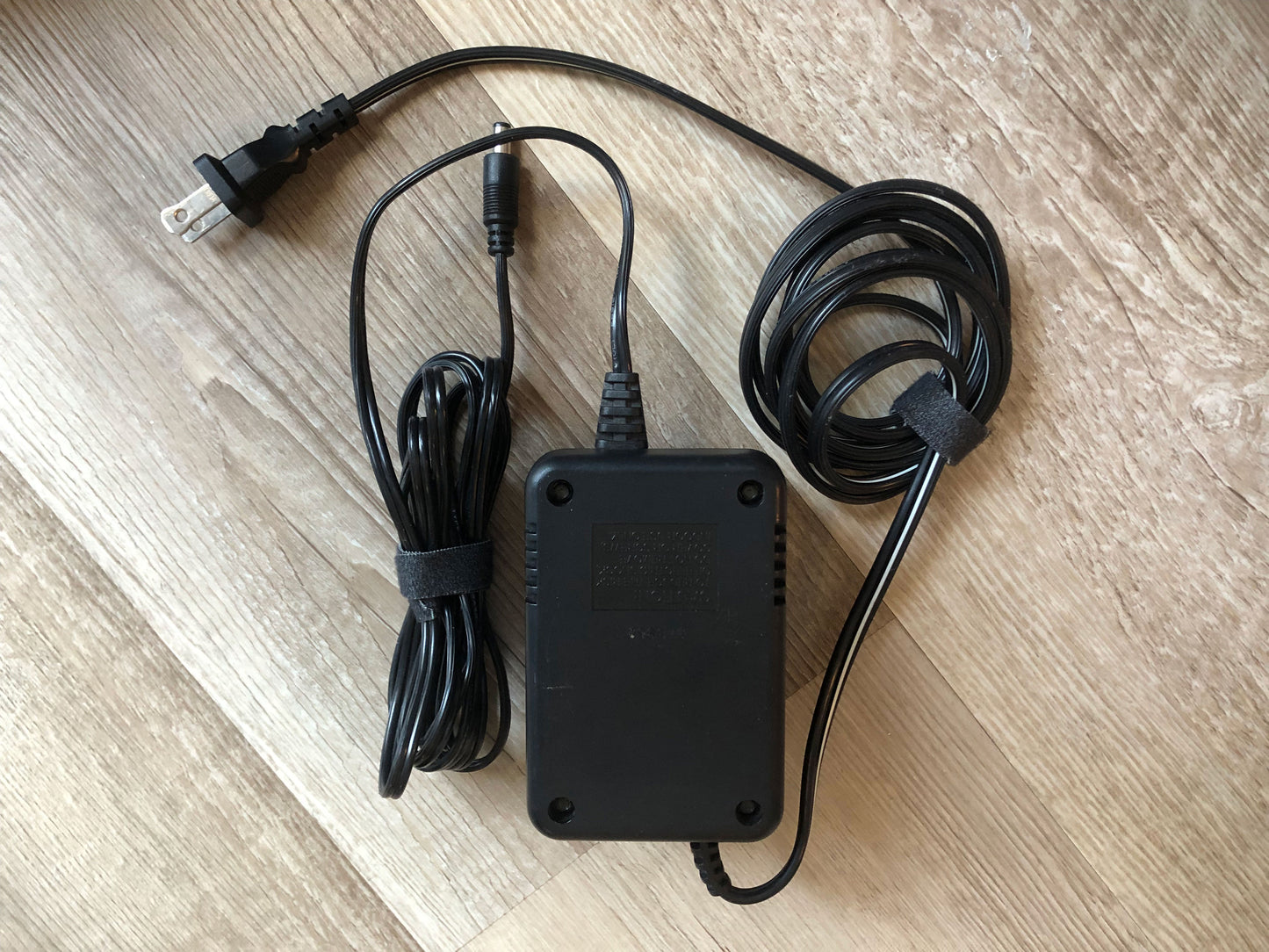 OEM Yamaha PA-5C 12v 1.5A Power Supply