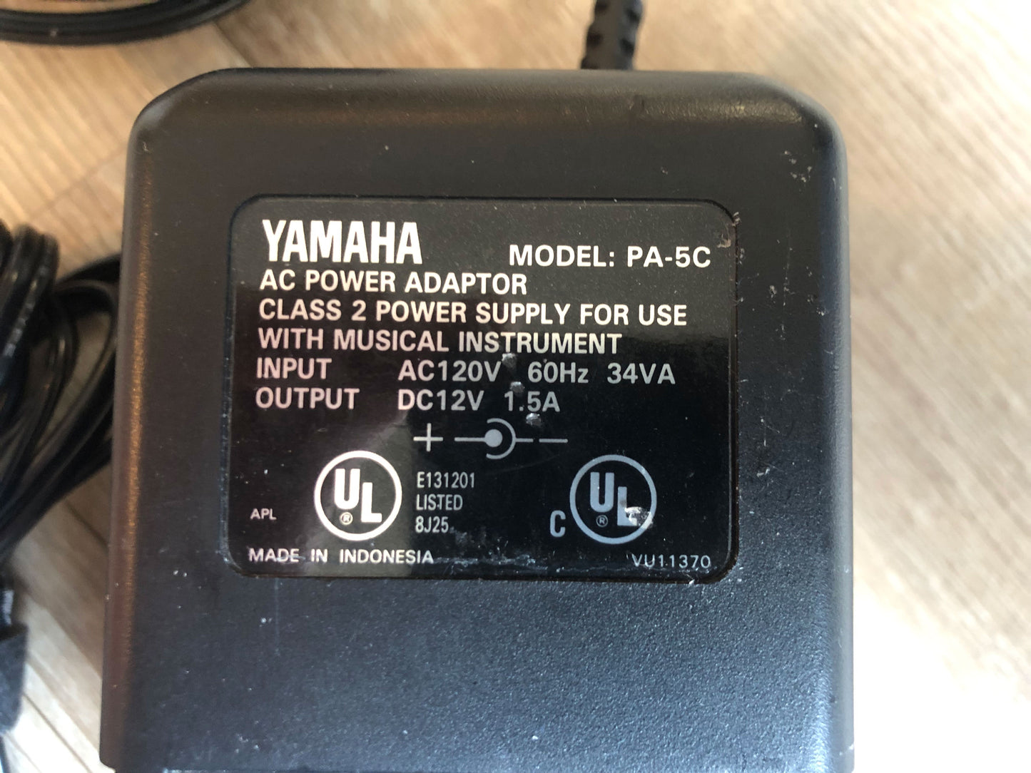 OEM Yamaha PA-5C 12v 1.5A Power Supply